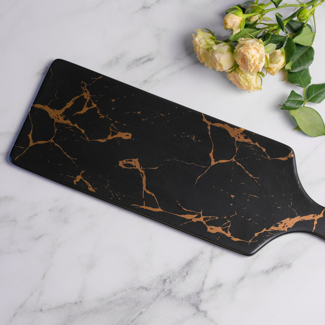 Nicolson Russell Kintsugi Rectangular Serving Board - Black Product In Use