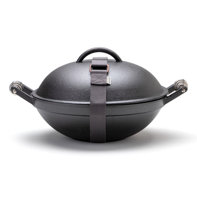 Barebones All-in-One Cast Iron Grill closed