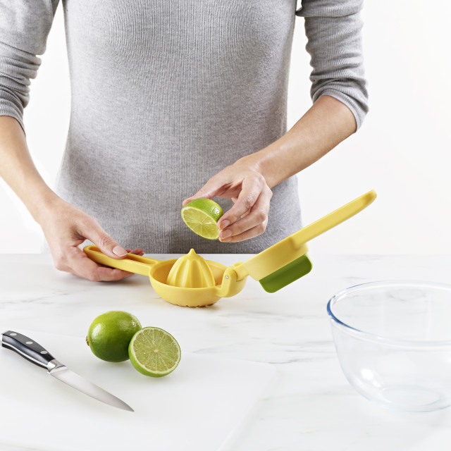 Joseph Joseph JuiceMax Dual-action Citrus Press Product Lifestyle Image