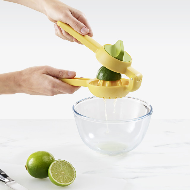Joseph Joseph JuiceMax Dual-action Citrus Press Product Lifestyle Image