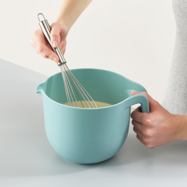 Joseph Joseph Nest Trio 3-piece Food Preparation Set Product Lifestyle Image