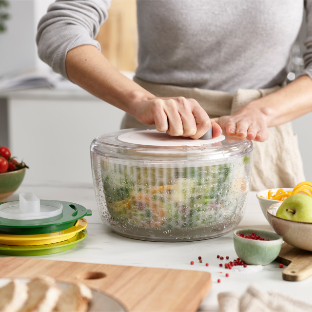 Joseph Joseph Multi-Prep 4-piece Salad Preparation Set Product Lifestyle Image