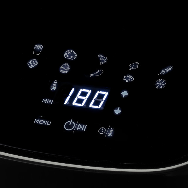 Russell Hobbs Purifry Max Digital Airfryer, 7L control panel