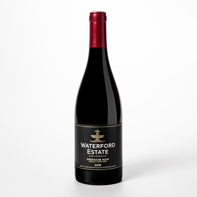 Waterford Estate Wine Gift Box Grenache Noir bottle