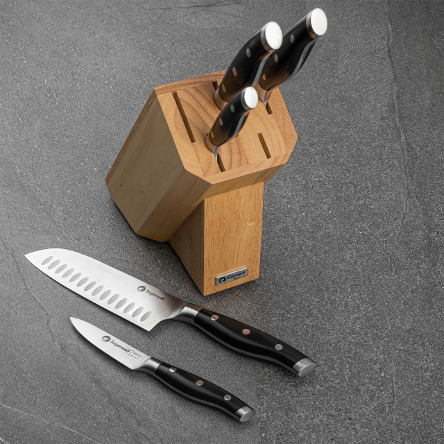 Sagenwolf Performance Rubber Wood Knife Block, 5 Slot with Sagenwolf knives in slots