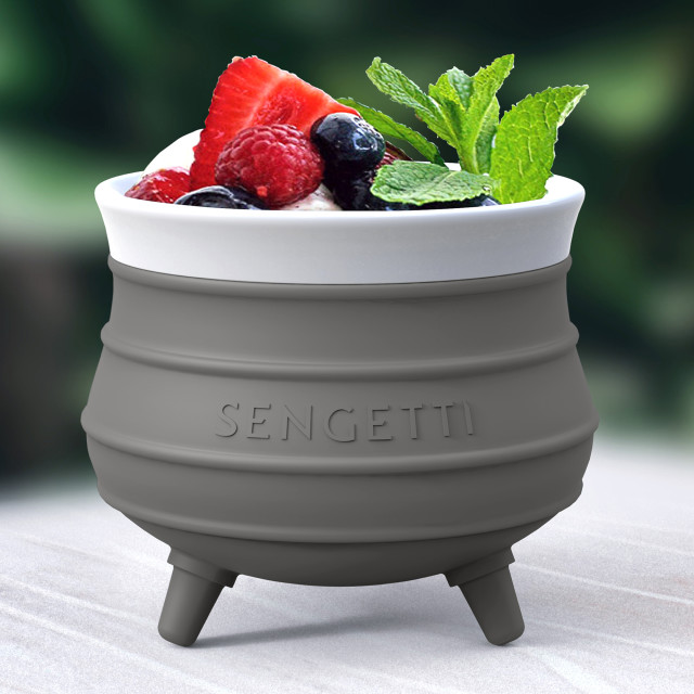 Sengetti Medium Potjie Pot - Charcoal with berries and mint