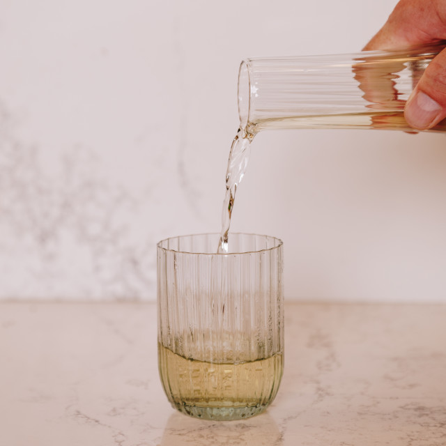 Ngwenya Glass Optic Small Universal Tumbler, with wine
