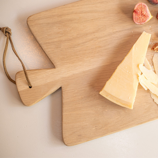 Laid Back Company Classic French Farmhouse Paddle - Natural with cheese
