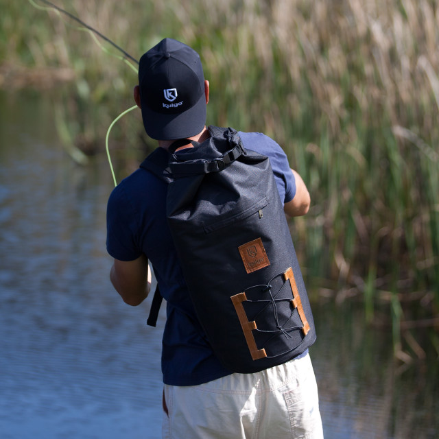 Kulgo Backpack Urban Cooler, 20L - Black with a fishing rod