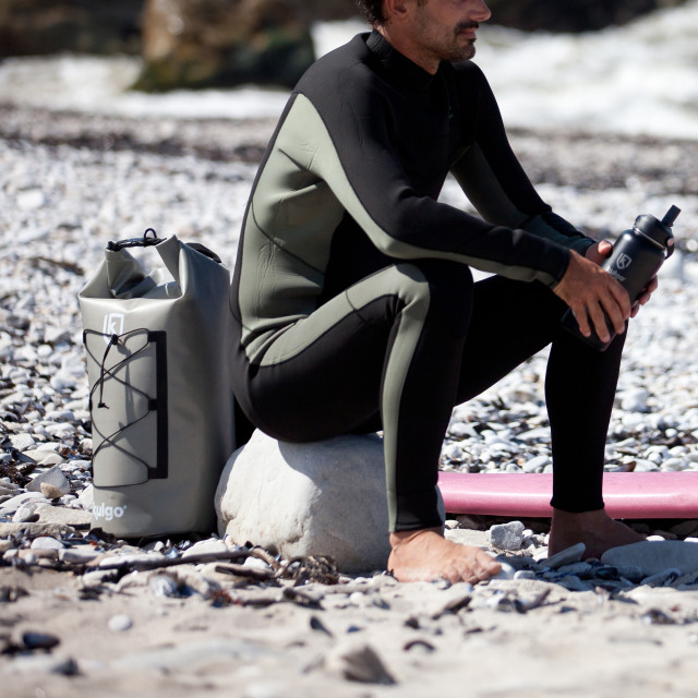 Kulgo Backpack Adventure Cooler, 20L on the beach sand