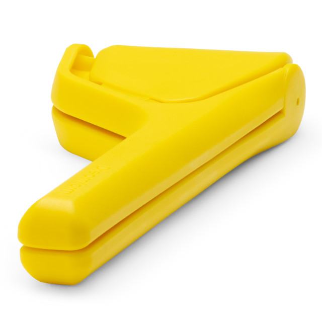 Dreamfarm Lemon Fluicer Juicer angle