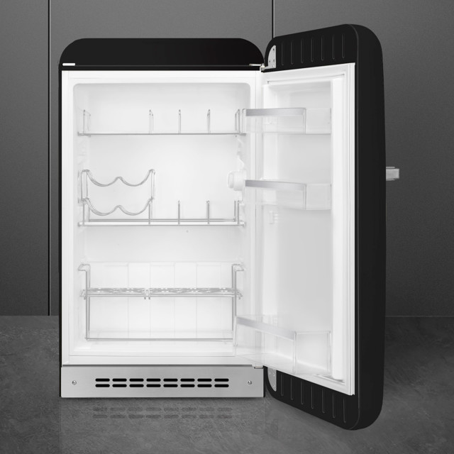Smeg Retro 50's Style Bar Refrigerator - Glossy Black interior
