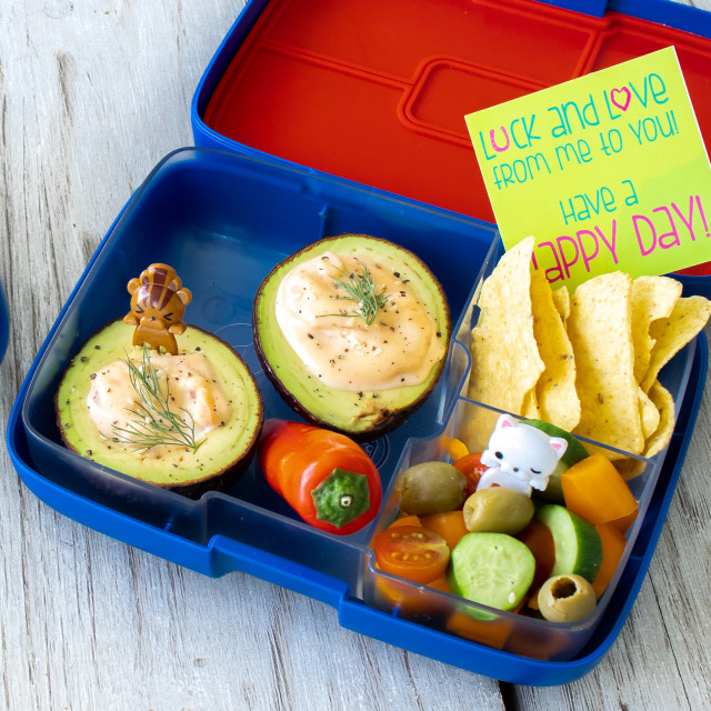 Crunchbox 3 Compartment Inner in the crunchbox with food