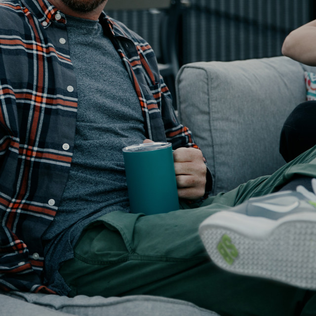 MiiR Vacuum Insulated Camp Cup, 470ml - Prismatic held