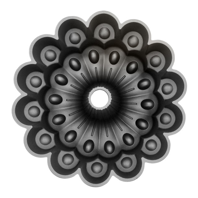 MasterClass Non-Stick Cast Aluminium Decorative Cake Tin, Tiered angle