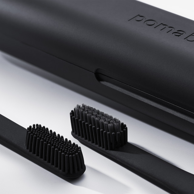 PomaDent PomaBrush Electric Toothbrush Set - Carbon with brush heads