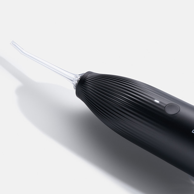 PomaDent PomaFloss Portable Water Flosser detail