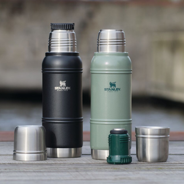 Stanley The Artisan Thermal Bottle, 1L - Hammertone Green on the table with another colour bottle