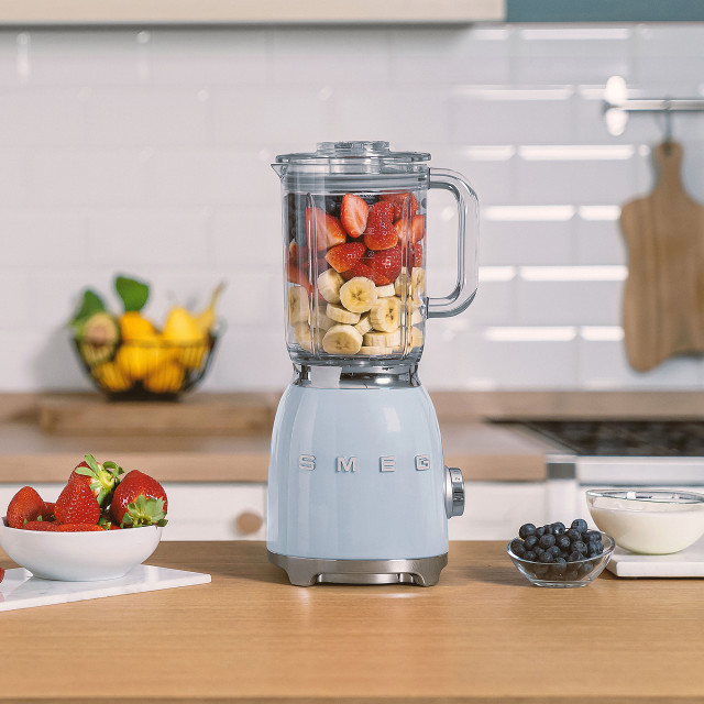 Smeg Retro Jug Blender, 1.5L - Pastel Blue with berries and bananas