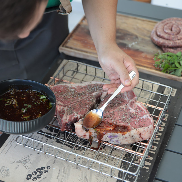 Die Braai Blaai Disposable Braai Sheets, Pack of 6 marinating beef