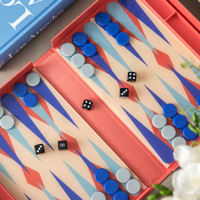 Printworks Art of Backgammon close up open