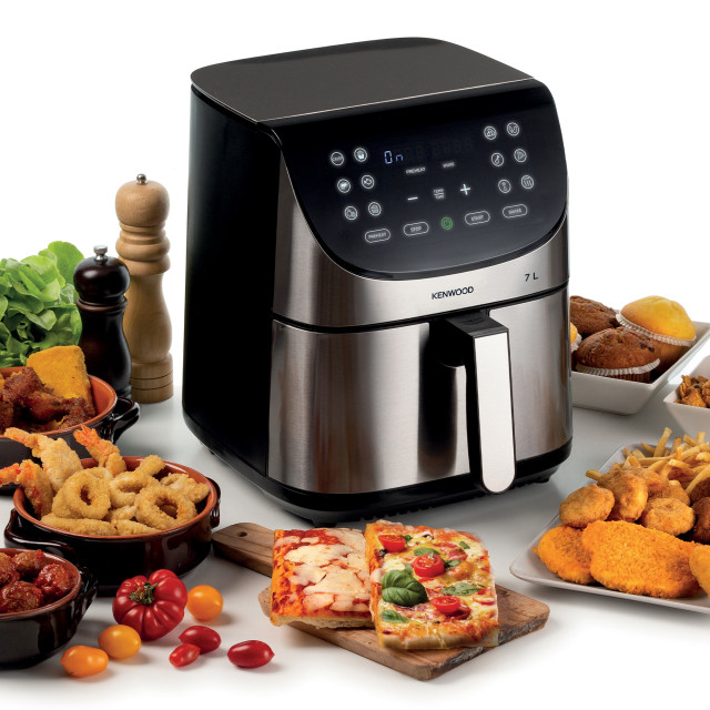Kenwood Digital Airfryer, 7L - Stainless Steel with food