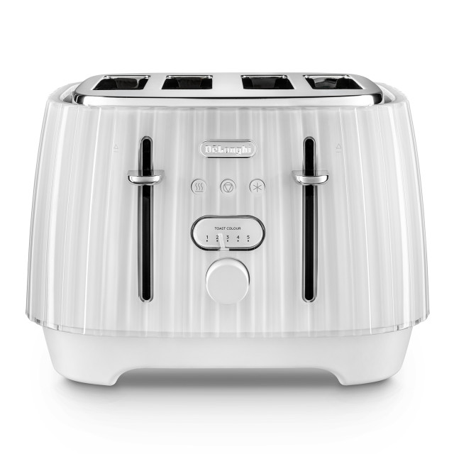 DeLonghi Ballerina 4-Slice Toaster, 1800W - Opaline White angle