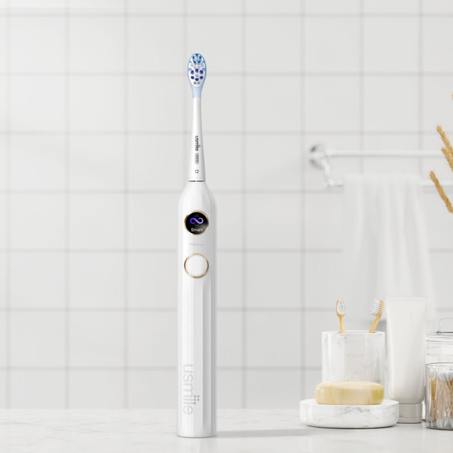 Usmile Sonic Electric Toothbrush Y10 with Feedback Display - White with other toothbrushes