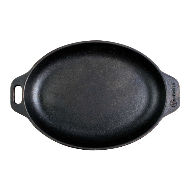 Victoria Enamelled Oval Serving Cast Iron Griddle - Medium angle
