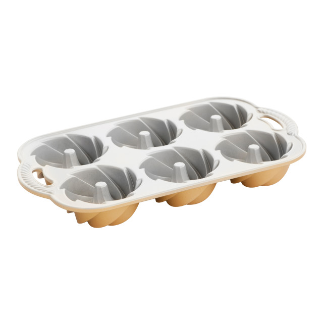 Nordic Ware Heritage Bundtlette Pan, 6 Cup angle