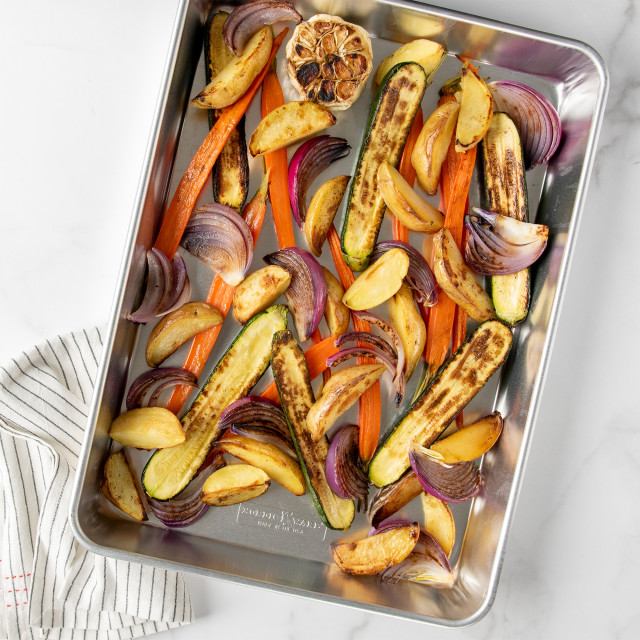 Nordic Ware High Sided Sheet Cake Baking Pan, 45cm with veggies