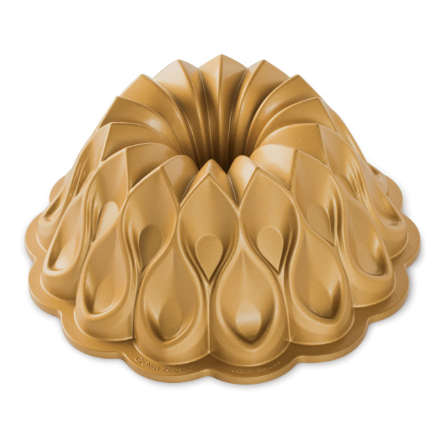 Nordic Ware Crown Bundt Pan, 10-Cup