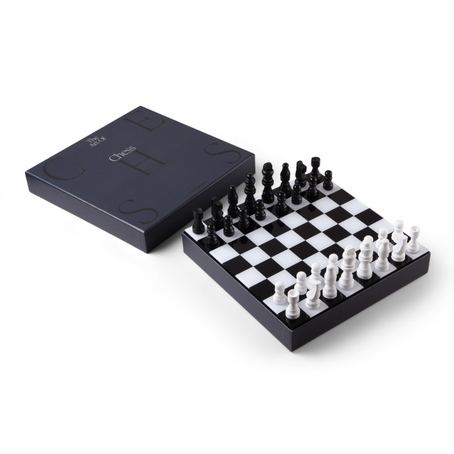 Printworks The Art Of Chess Set