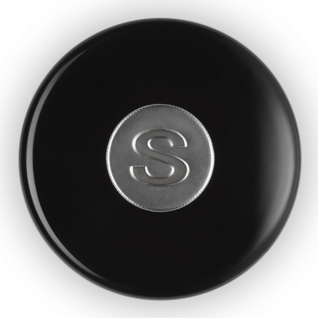 Le Creuset Modern Salt Mill, 21cm - Shiny Black angle