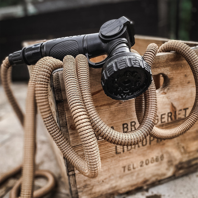 By Benson Deluxe Spray Gun in a box