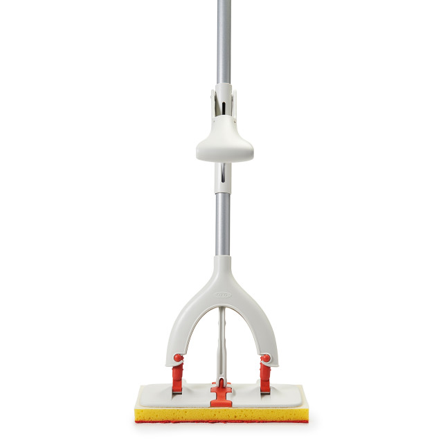 OXO Good Grips Butterfly Mop Close up of Mop 