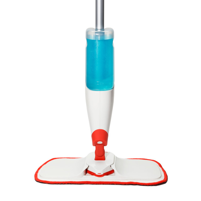 OXO Good Grips Microfiber Spray Mop with Slide-Out Scrubber Detail of the mop 