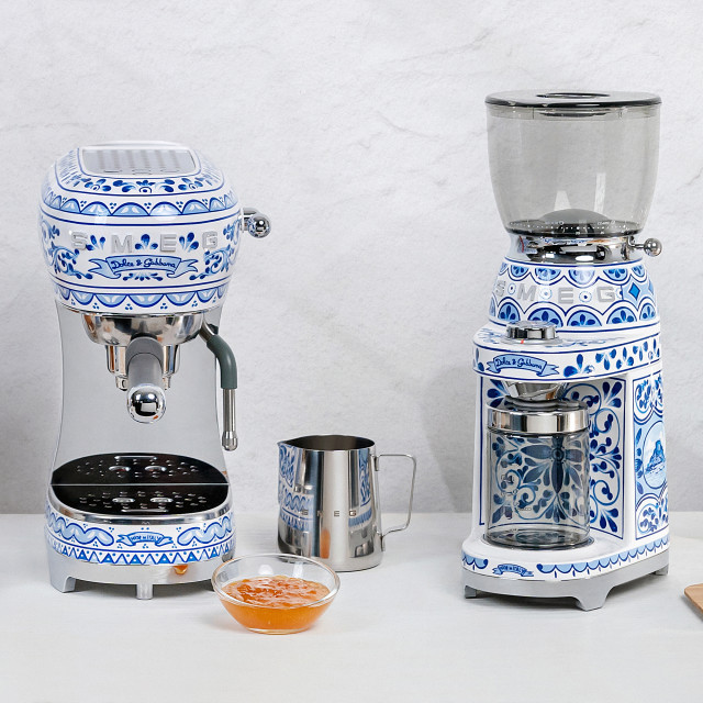 Smeg Blu Mediterraneo Dolce & Gabbana Burr Coffee Grinder in a kitchen setting