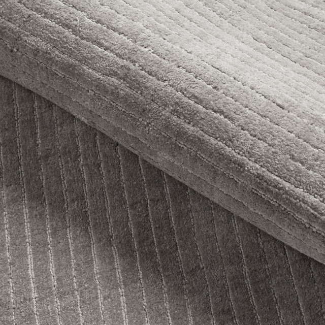 Thread Office Plush Grid Rug, 160cm x 230cm - Grey