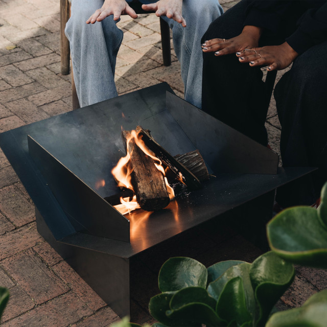 Sprung Outdoor Living Blaze Box Fire Pit with fire wood