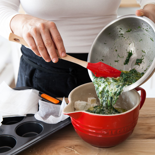 Le Creuset Stoneware Batter Bowl, 2L