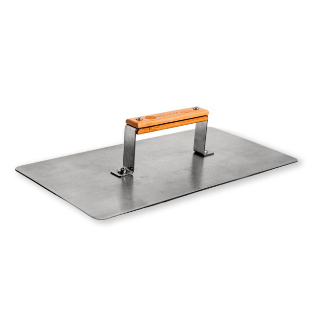 Grills of Japan Binchotan Extinguishing Lid angle