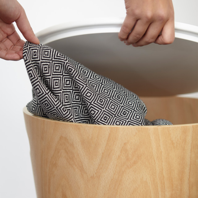 Umbra Woodrow Storage Stool - White & Natural detail
