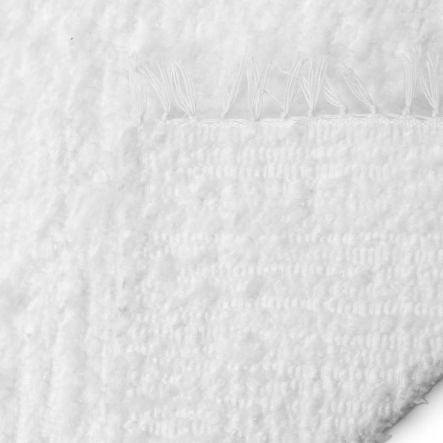 Amelia Jackson White Fluffy Bath Mat, 60cm x 100 Detail image 