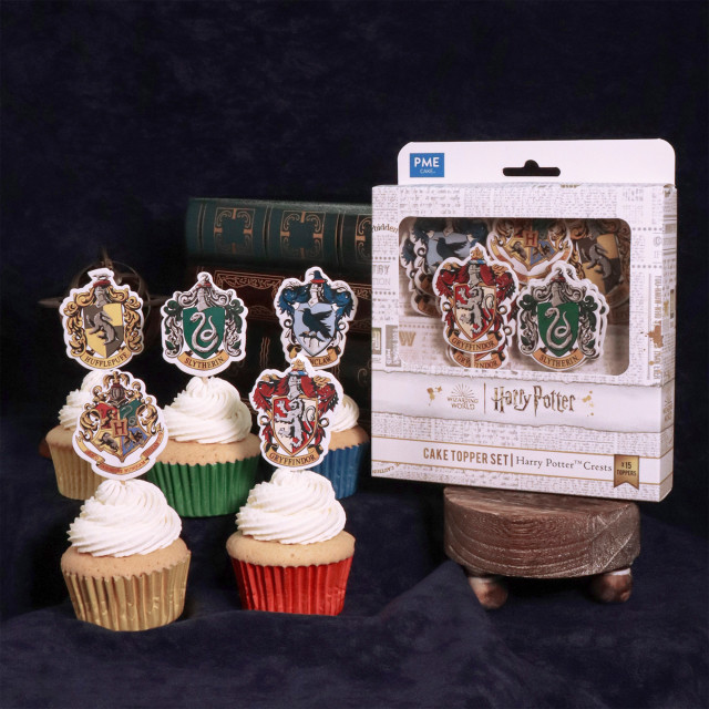 PME Hogwarts Crests Cake Toppers, Pack of 15 on the table