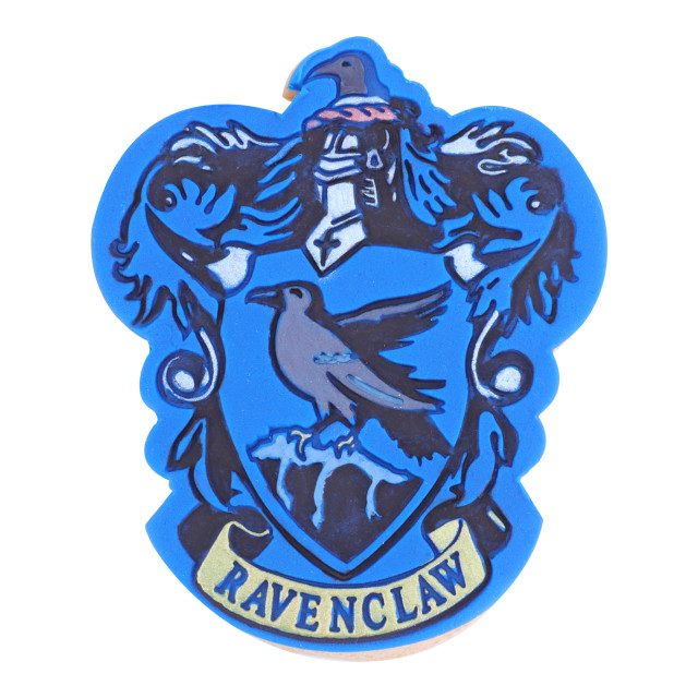 PME Harry Potter Crest Cookie Cutter & Embosser - Ravenclaw Crest detail