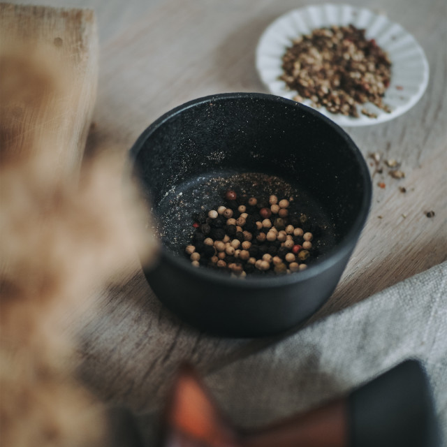 Crushgrind Kiruna Pestle and Mortar with black pepper