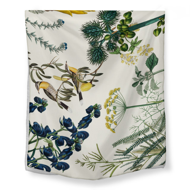 Cara Saven 4 Decor Kruger Tablecloth - 6-8 Seater