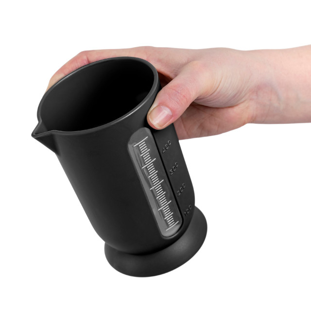 Blim Plus QB Measuring Jug, Small - Carbon Black scale
