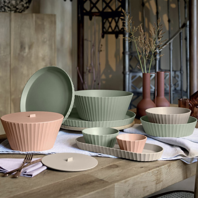 Blim Plus Nettuno Extra Large Bowl - Forest Medium on the table with other bowls